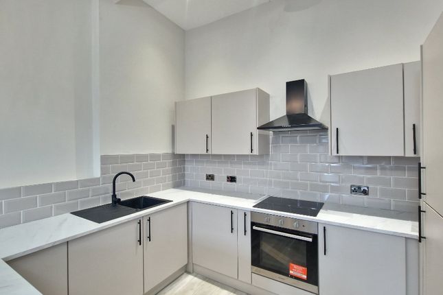 Flat to rent in Byres Road, Hillhead, Glasgow
