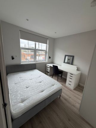 Flat 1, 16-18, Theobald Street, Borehamwood photo 4