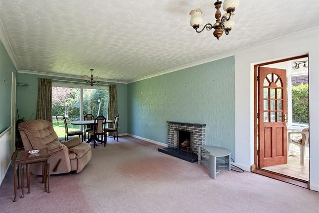 33, Poplar Road, Hereford photo 3