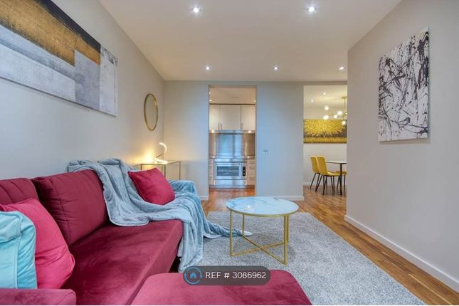 New Providence Wharf Fairmont Avenue, London photo 2