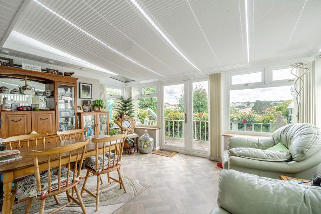 4-1305050-7-684075Ad8B8F6-4