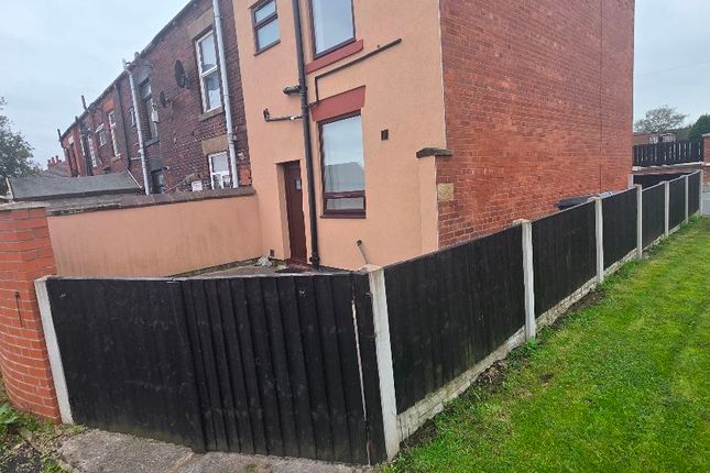 128 Victoria Street, Oldham photo 2