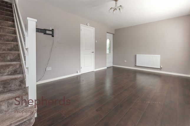 22, Gilliflower House, Hoddesdon photo 3