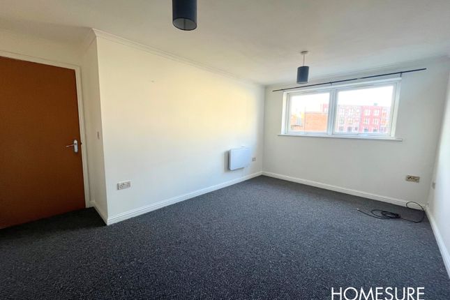 15, Lowbridge Court, Liverpool photo 2