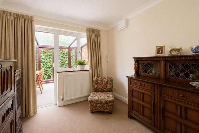 5 Pinecroft Way, Ipswich photo 4