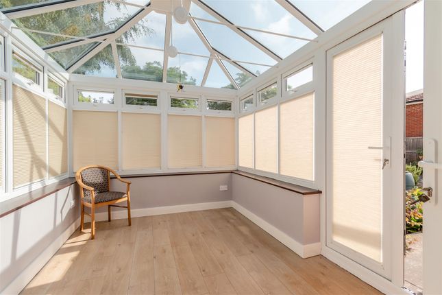 4, Amsbury Road, Coxheath photo 3