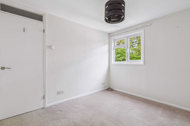 8 Burnetts Court, Great Missenden photo 4
