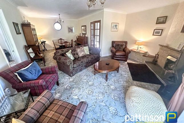 8, Queensway, Crook photo 3
