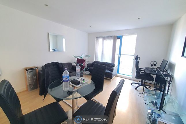 Thumbnail Flat to rent in Westgate Apartments, London