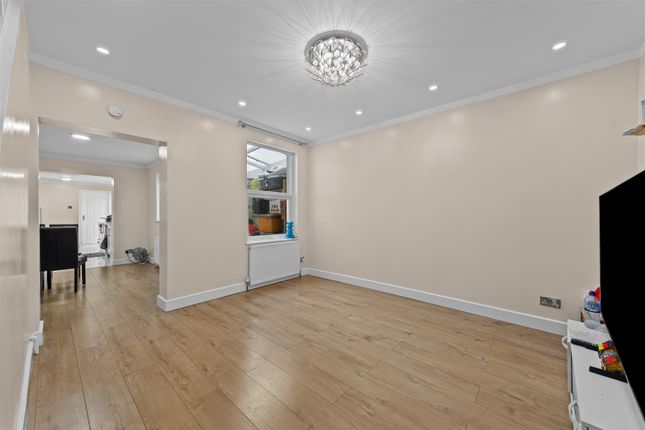 12, George Street, Milton Keynes photo 4