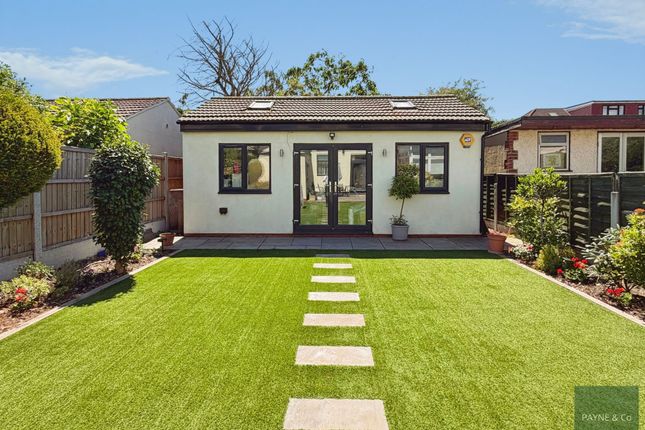 54 Devonshire Road, Ilford photo 3