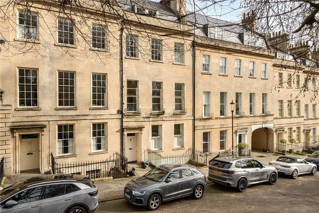 32, St. James's Square, Somerset photo 4