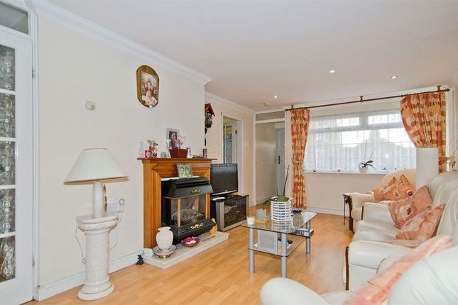 50, Glenmore Avenue, Burntwood photo 2