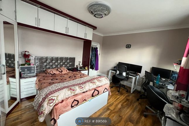 Thumbnail Semi-detached house to rent in Cromwell Road, Feltham