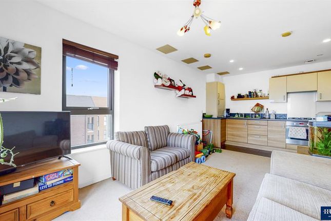 14 Cody Apartments, 34 Ager Avenue, Dagenham photo 3