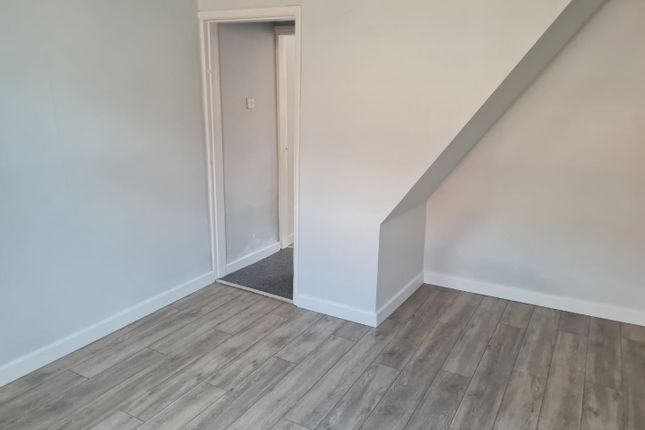 39, Irlam Street, Wigston photo 2