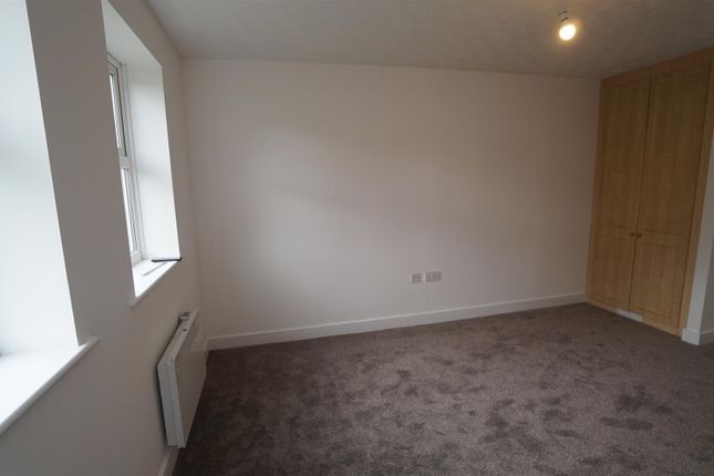 1021B, Harrogate Road, Bradford photo 4
