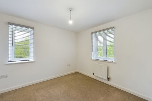Terraced house to rent in Hale Close, Tuffley, Gloucester