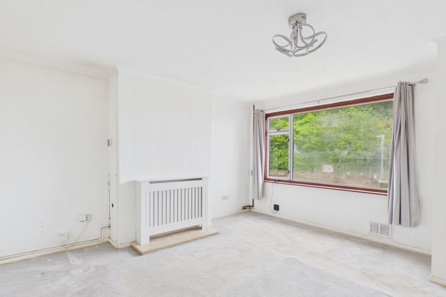 69 Eagleswell Road, Llantwit Major photo 2