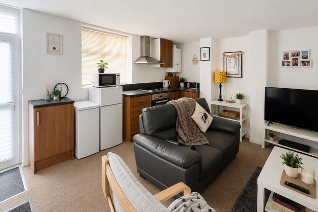 50A, Bottom Boat Road, WAKEFIELD photo 2