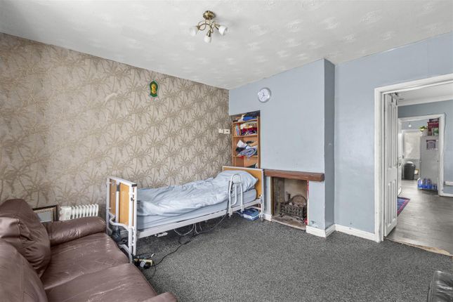 26, Rowliff Road, High Wycombe photo 4