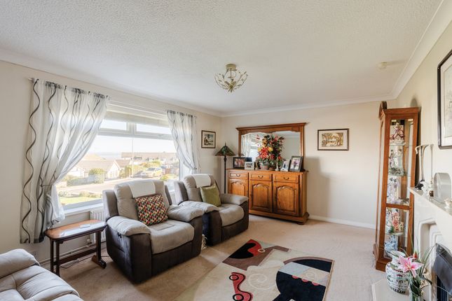 4 Holly Ridge, Portishead photo 4