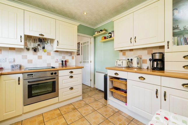 Detached bungalow for sale in Ferry Road, Fiskerton, Lincoln