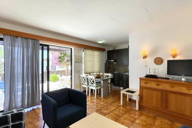 Calle Irlanda, Playa Blanca, 35580, Spain, 2 bedroom apartment for sale ...