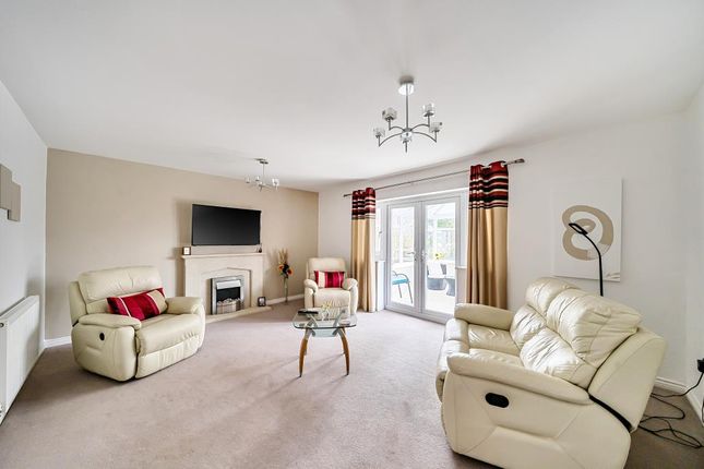 1 BATEMAN CLOSE, Shobdon, Leominster photo 2