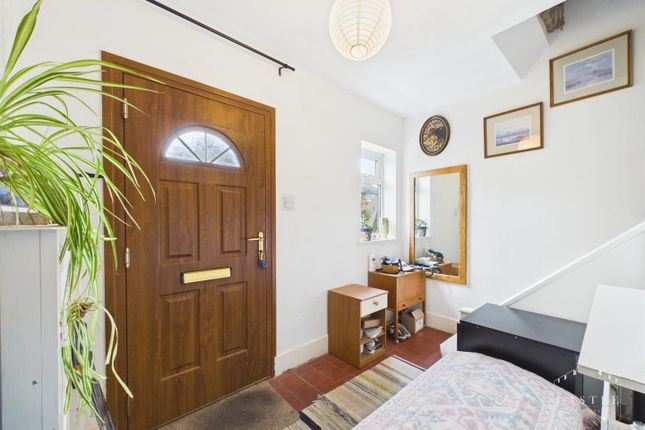 31, Alexander Avenue, Earl Shilton photo 2