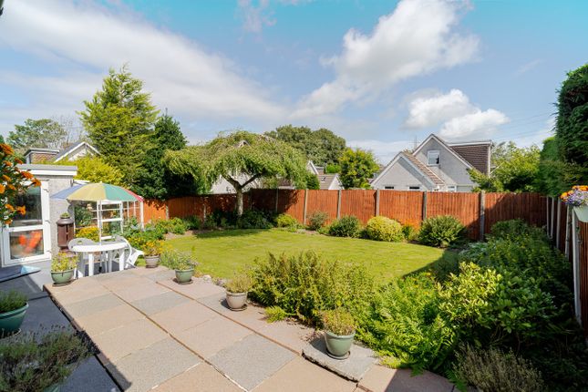 34, Forgewood Drive, Lancaster photo 2