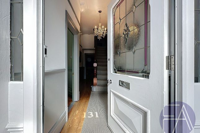 131, Southbank Road, Southport photo 3
