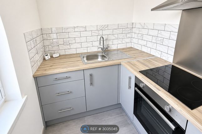 Victoria Apartments, Cross Street West, Goole photo 3