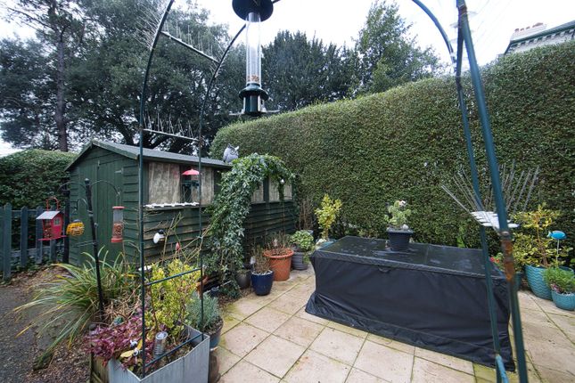 Flat B, 5, Castle Hill Avenue, Kent photo 3