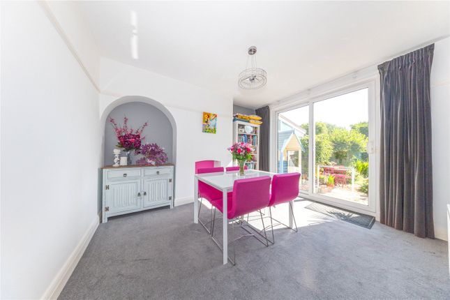 18, Heywood Drive, Bedfordshire photo 3