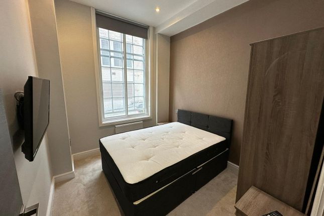 Flat to rent in 20 Water Street, Liverpool