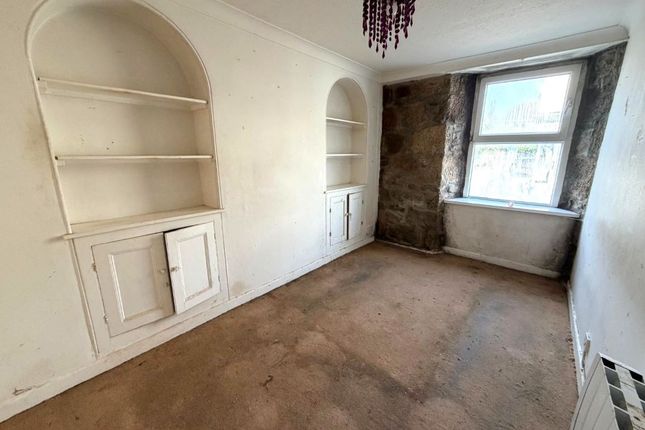 2 Chapel Street, Camborne photo 4