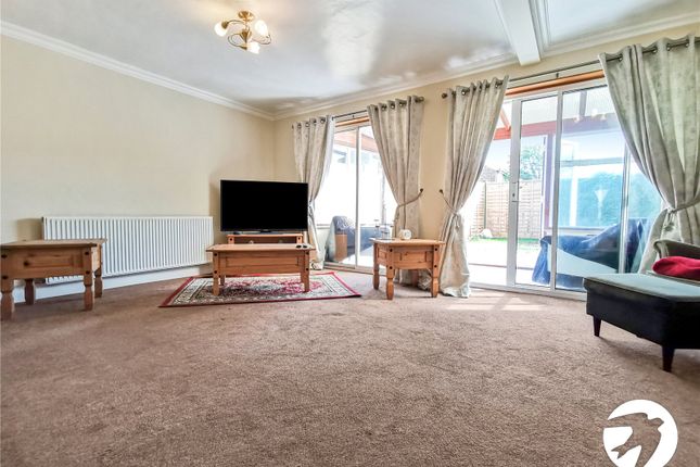 End terrace house to rent in Russett Way, Swanley