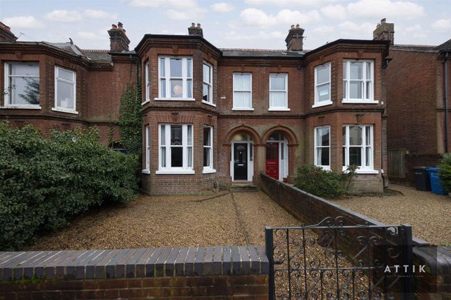 Terraced house for sale in Earlham Road, Norwich