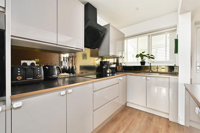 9, Cliftonville Road, St. Leonards-On-Sea photo 4
