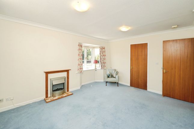 31, Tanners Court, Thornbury photo 4