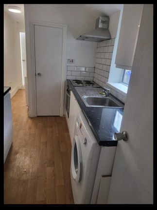 Barber Road, Stoke-on-Trent photo 5