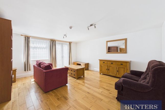 Apt 6, Marine Court, 14-16 Summerfield Road, Bridlington photo 3