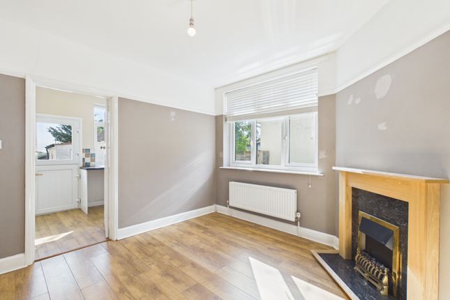132, Taunton Road, Bridgwater photo 4