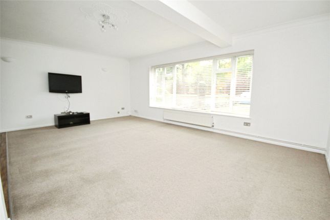 Newnham House, Loughton photo 4