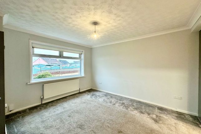 25, Peaseditch, Brixham photo 4