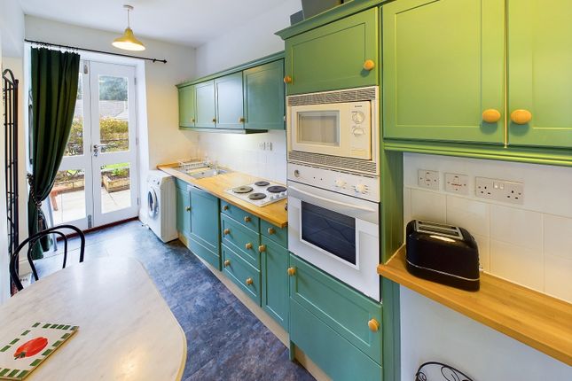 Flat 5, Zodiac House, Porthcurno, Penzance photo 3