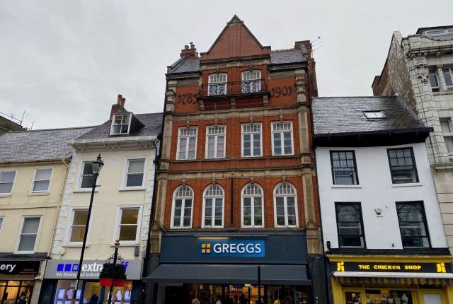 Flat for sale in Mercers Row, Town Centre, Northampton