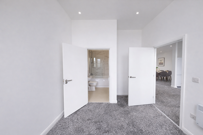 2 Bedroom , 4 Matlock Rd, Coventry photo 5