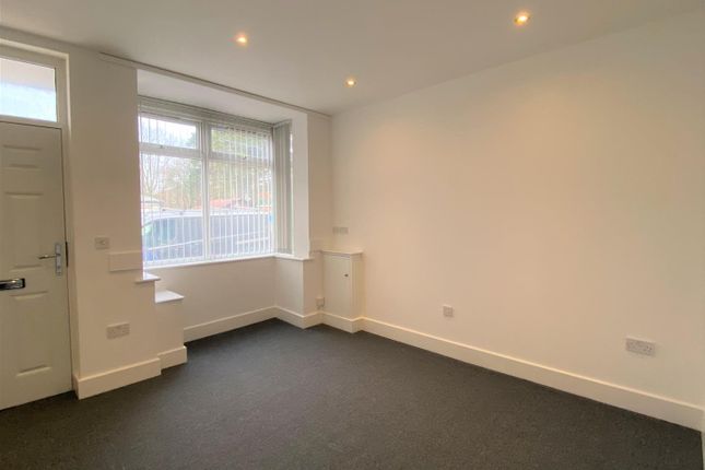 6, College Drive, West Midlands photo 2
